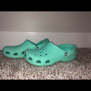 mint green barely worn crocs!